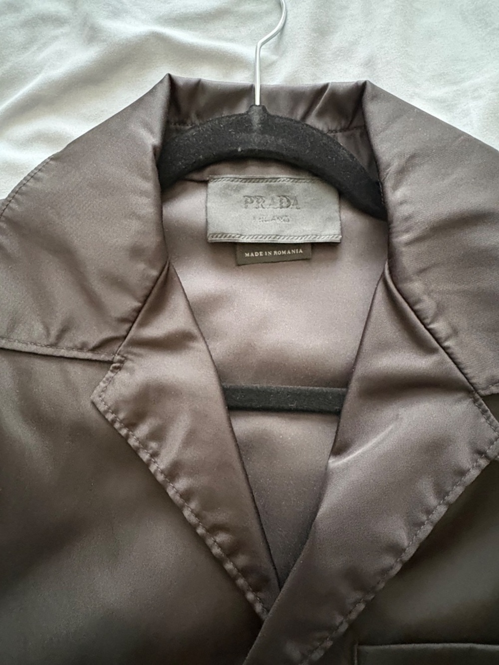 Prada shirt sleeve shirt - Picture 3 of 4